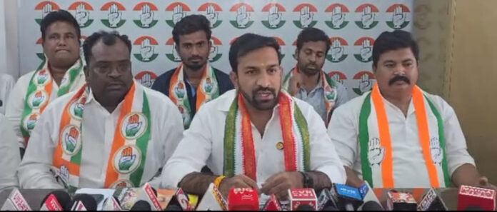 Congress angered by MLA Ramana Reddy's attitude