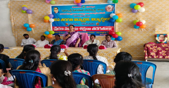 Training for tenth grade students..