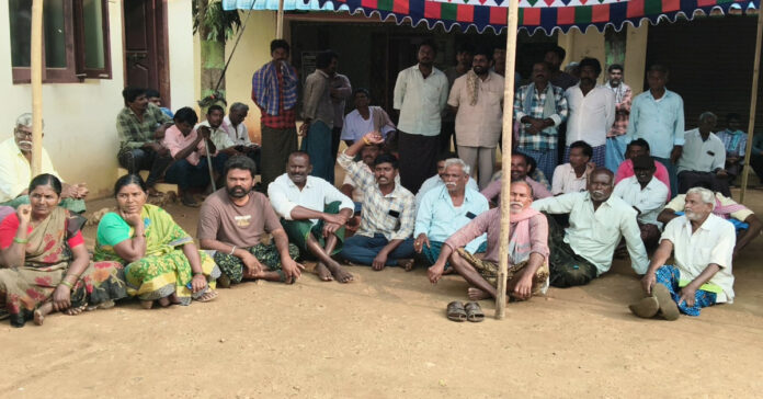 Food workers protest in front of Lakshmipuram Society office