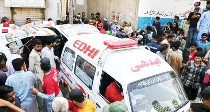 కరాచీలో గ్యాస్ లీకేజీతో పేలుడు