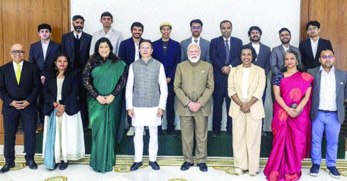 ప్రజా ప్రయోజనకారిగా మార్చండి