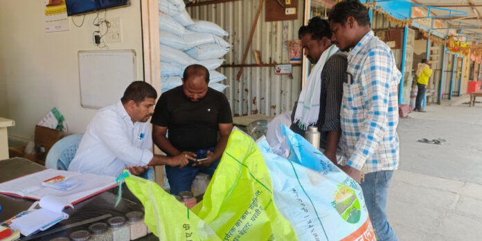 Avo Raju creates awareness about the urea app