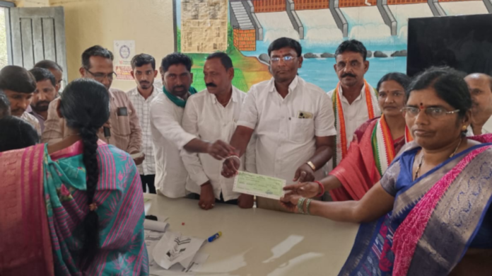 Distribution of Kalyana Lakshmi and Shaadi Mubarak cheques