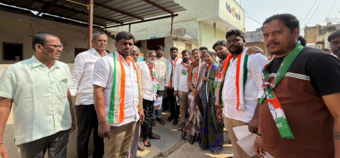 Door-to-door campaign aimed at the development of Ward 13.