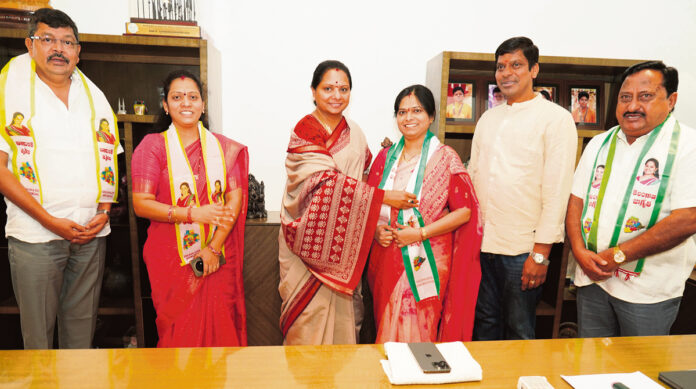 కవితతోనే అన్ని వర్గాల అభివృద్ధి