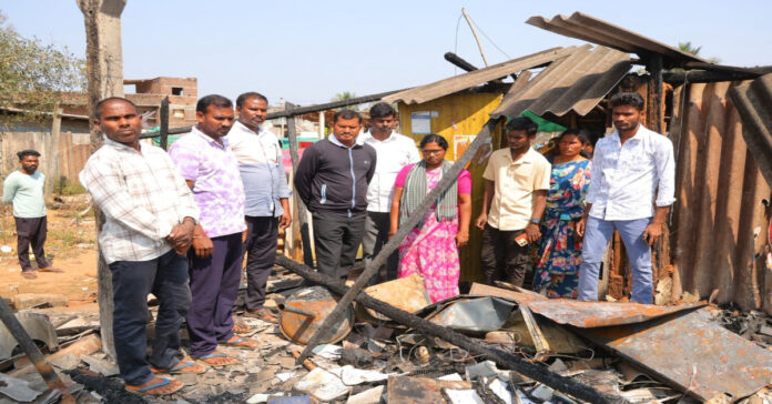 MLA Jare visits fire accident victim's family