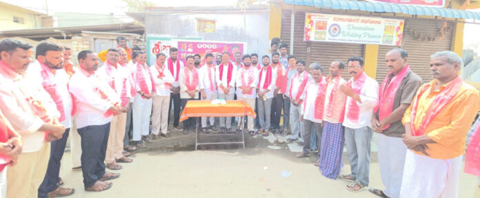 ఘనంగా మాజీ సీఎం కేసీఆర్ జన్మదిన వేడుకలు