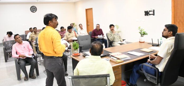 Arrangements should be made for intermediate annual exams: Collector