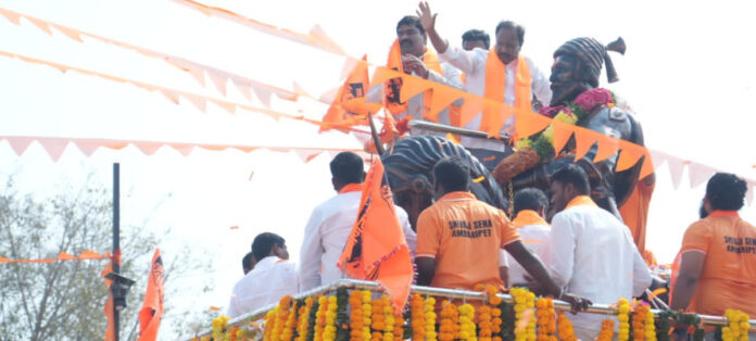 Educationist unveils statue of Chhatrapati Shivaji in Ambaripeta