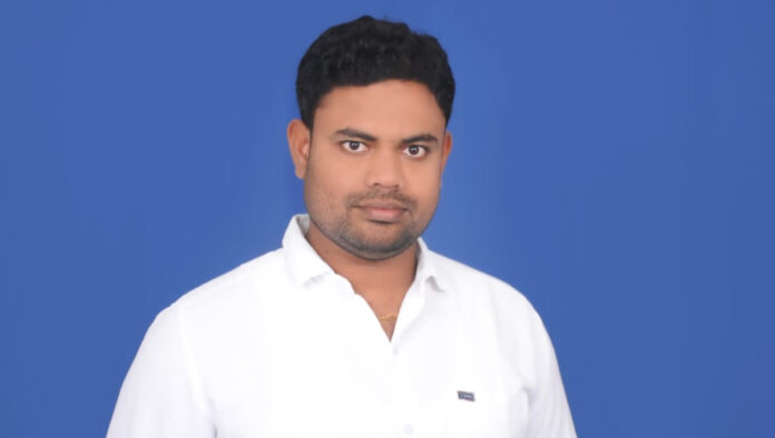 విద్యార్థుల భవిష్యత్తును అంధకారంగా మార్చొద్దు