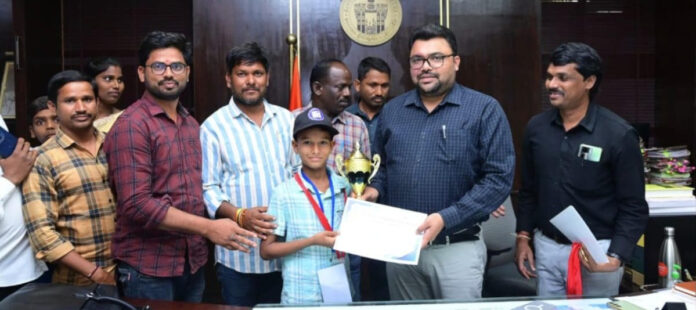 రాష్ట్రస్థాయి దివ్యంగా క్రీడలో సత్తా చాటిన తులసీదర్..