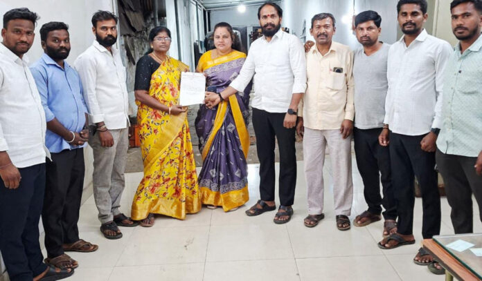 మహిళల అభివృద్ధికి కృషి చేస్తా..