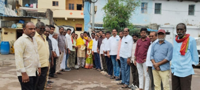 Mayor honored by Mudiraju Sangam