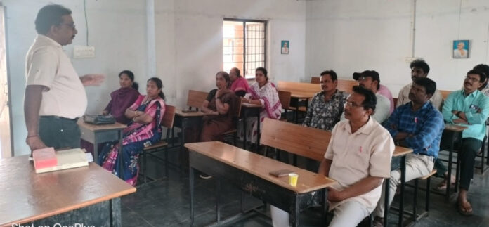 పరీక్షల సమయంలో అప్రమత్తంగా ఉండాలి