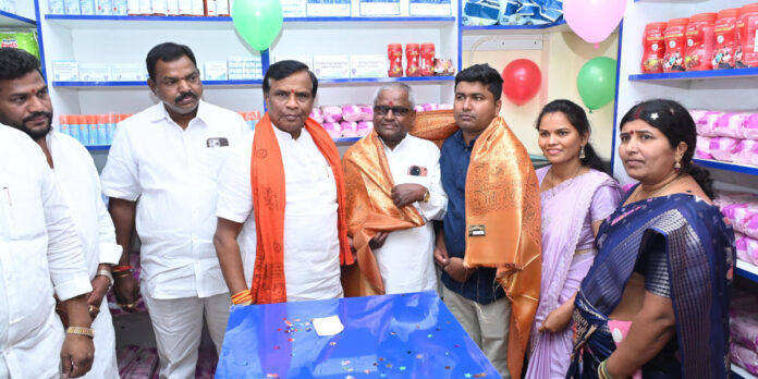 ప్రజలకు తక్కువ ధరలో నాణ్యమైన ఔషధాలు