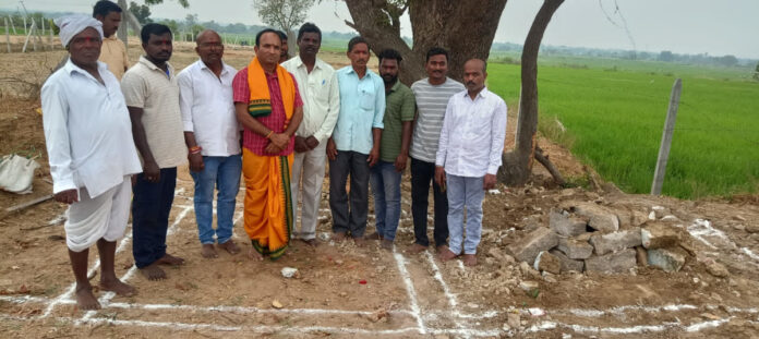 జనగామలో ముత్యాలమ్మ గుడి పునర్నిర్మాణానికి భూమి పూజ