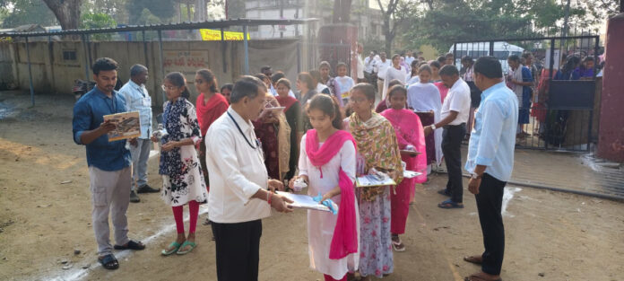 37 people absent from exams at three centers