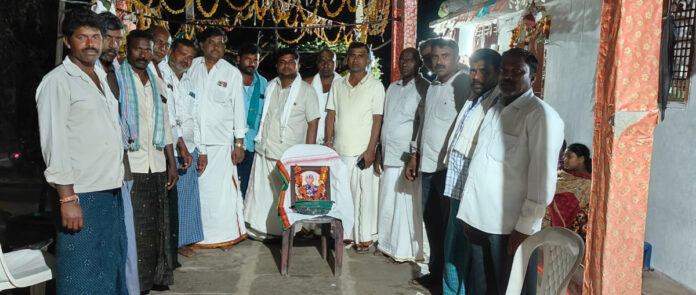 అధైర్య పడొద్దు.. ప్రభుత్వం అండగా ఉంటుంది