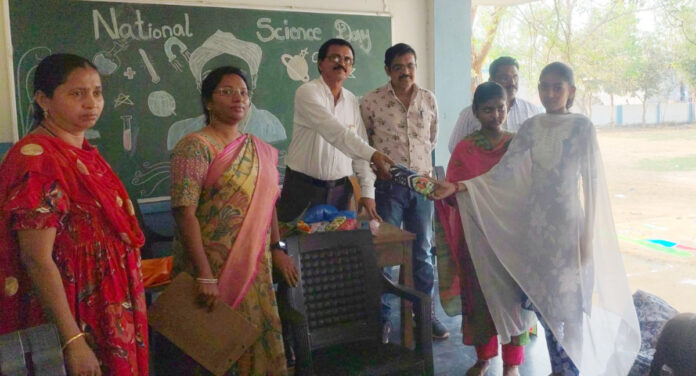 మానవ పురోగతి శాస్త్రీయతే శిరోధార్యం