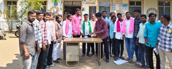 రైతు బాంధవుడు కేసీఆర్