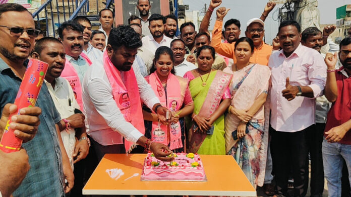 KCRs birthday celebrations in Kataram