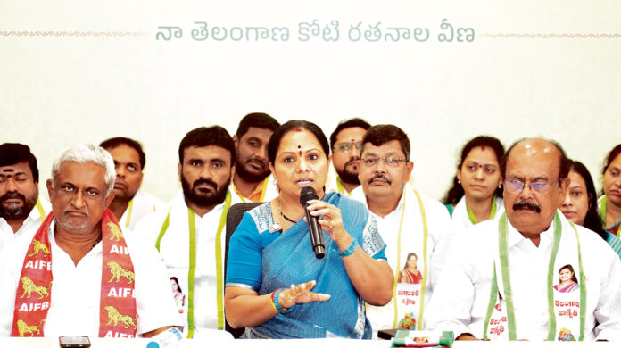 40 సీట్లు గెలిచాం..వడ్డేపల్లి మున్సిపాల్టీ మాదే