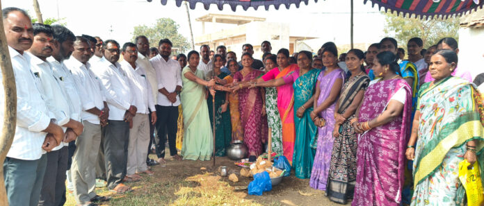 గ్రామ సమాఖ్య భవనంతో మహిళా సాధికారతకు బాటలు