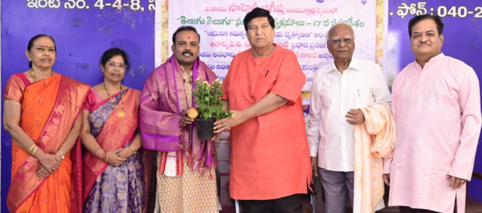 Progressive poetry is the one that reveals the life of the hardworking.