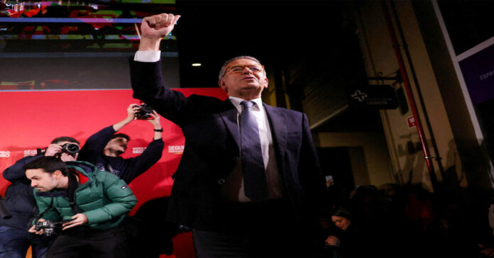 Portugal presidential election: Antonio Jose Seguro wins landslide victory