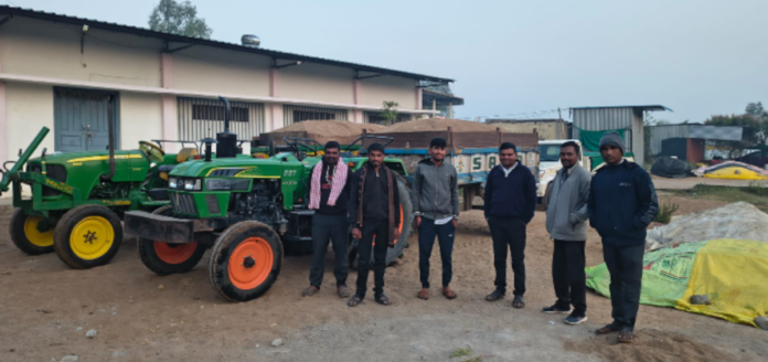 మంజీరాలో ఇసుక మాఫియా.. వాహనాలు పట్టివేత