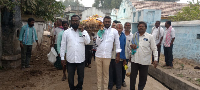 Sarpanch and Sub-Sarpanch who showed humanity