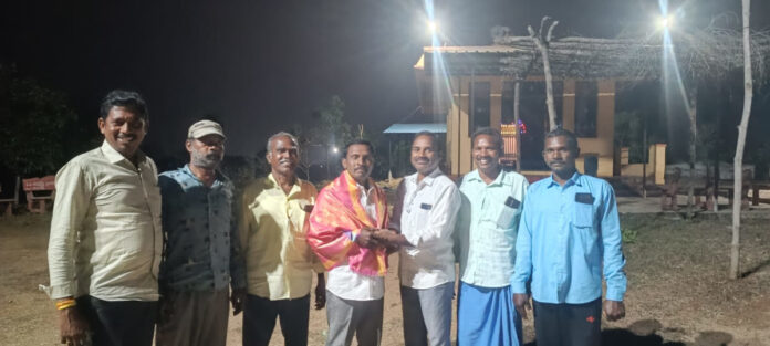 Sarpanch honours Gangaputra Mandal President