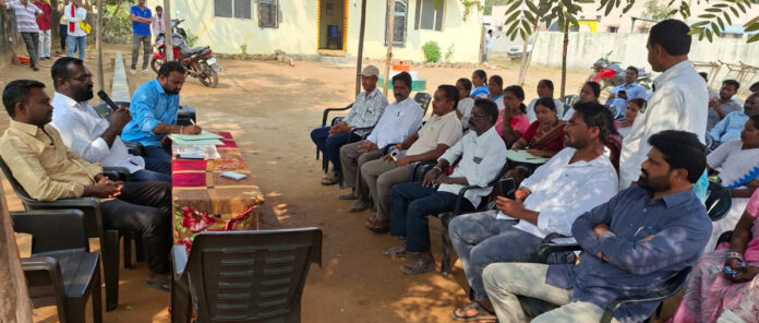 Striving for village development with the cooperation of all the people