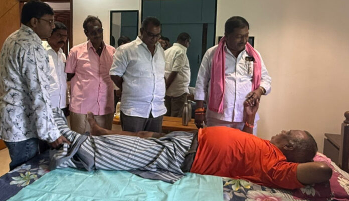 “ఆలపాటి” ని పరామర్శించిన “తాటి”