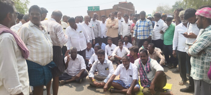 Telangana farmers protest to protect crops under BBC