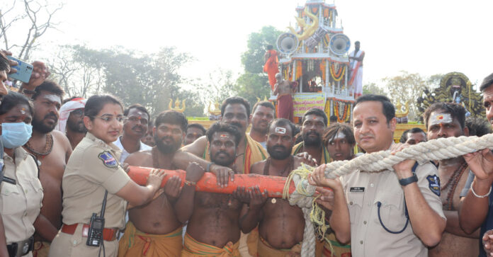 Tight security in temples on the occasion of Mahashivratri