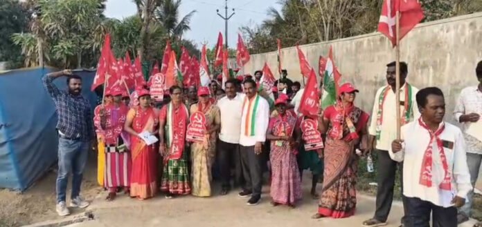 To resolve the problems, the CPI(M) candidate should be made to win.