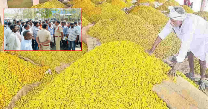 నిజామాబాద్ జిల్లాలో పసుపు రైతులు ఆందోళన