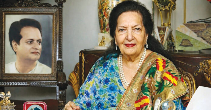 The gates of Gyan Bagh have been closed!