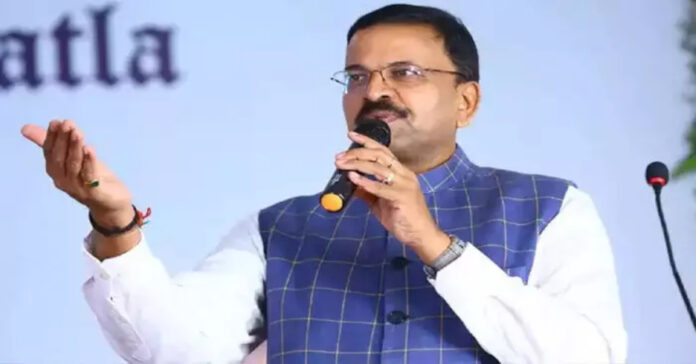 మేఘా గ్రూప్ ఆపరేషన్స్ వైస్ ప్రెసిడెంట్గా మాజీ ఐపీఎస్ జేడీ లక్ష్మీనారాయణ