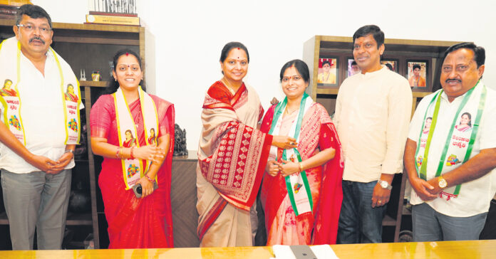 కవితతోనే అన్ని వర్గాల అభివృద్ధి