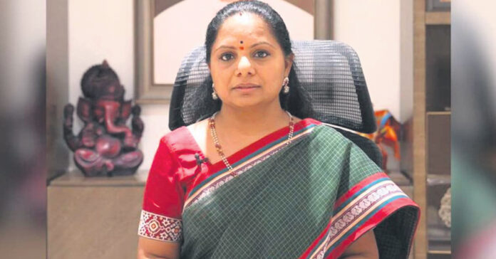 అంగన్వాడీల్లో రాజకీయ జోక్యం సరికాదు