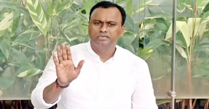 బీజేపీని కాదని వస్తే అవమాస్తున్నారు: కోమటిరెడ్డి