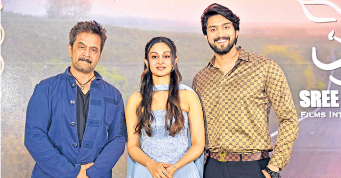 A film that highlights the value of bonds