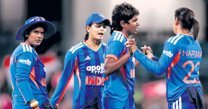 అరుంధతి మెరిసెన్