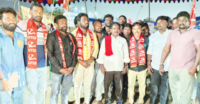 డ్రైవర్ల సొమ్ము దోపిడీపై క్రిమినల్ కేసులు నమోదు చేయాలి