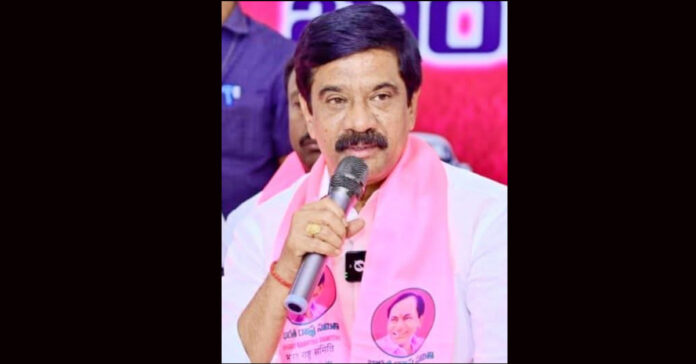 పసుపు కొనుగోళ్లపై రాష్ట్ర, కేంద్ర ప్రభుత్వాల నిర్లక్ష్య వైఖరి