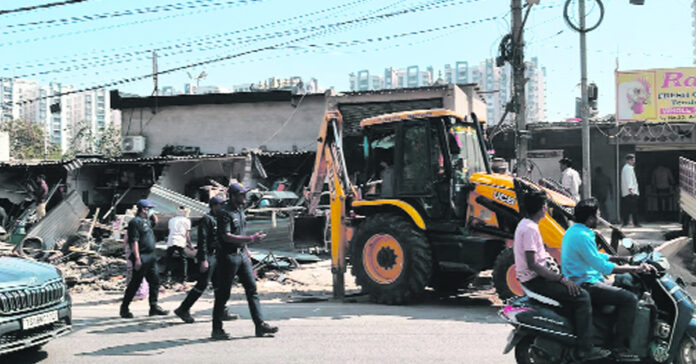 Hydra demolitions in Madhapur