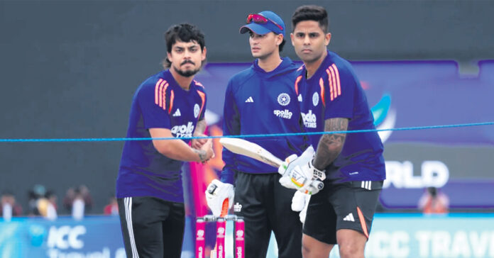 బ్యాట్ ఝులిపిస్తారా?