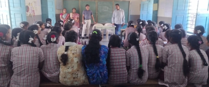 We should strive to achieve the best results out of ten.